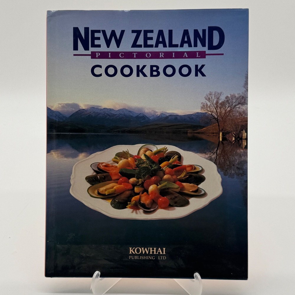 New Zealand Pictorial Cookbook Jan Bilton 1992 Hardcover Recipes Photography